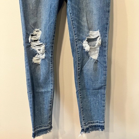 Levi’s High-Waist Distressed Skinny Jeans, size 27 - Picture 2 of 6
